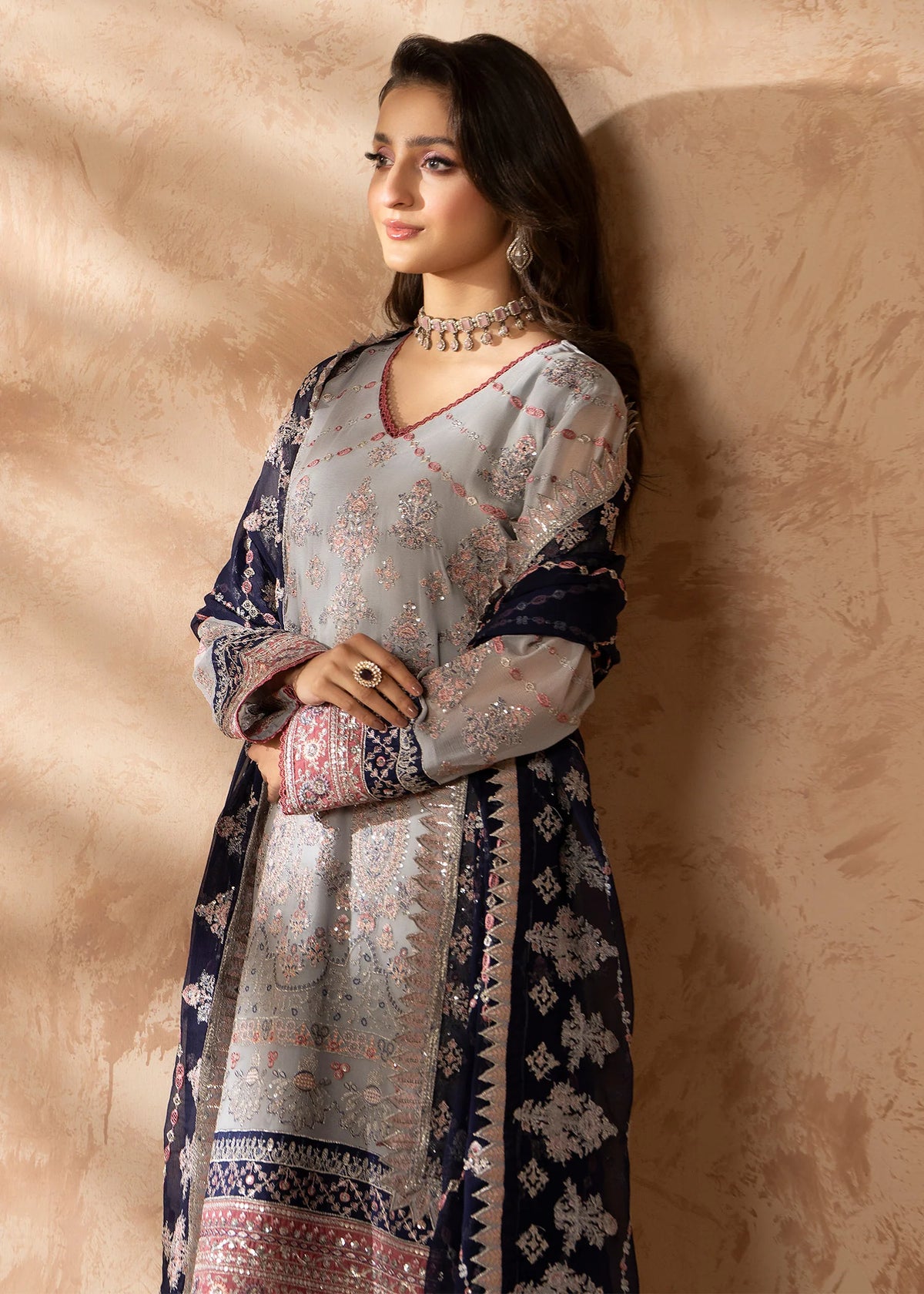 MR-1052 Ayeza