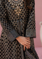 MR-1053 Zeenat