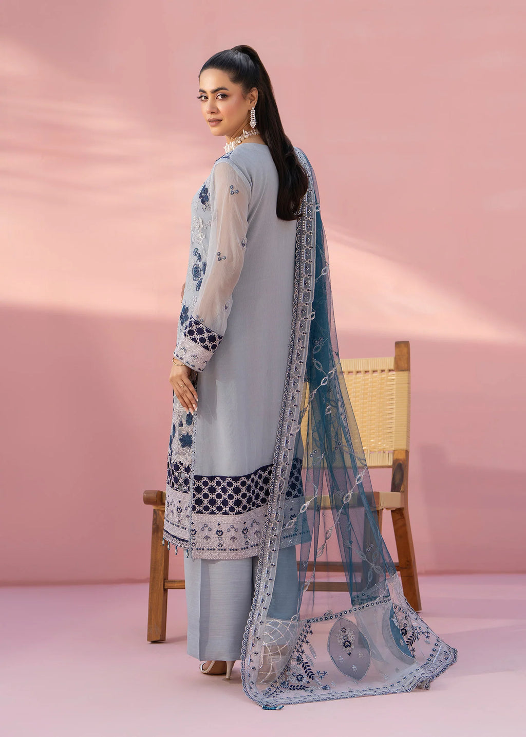 NY-1069	Zarqash
