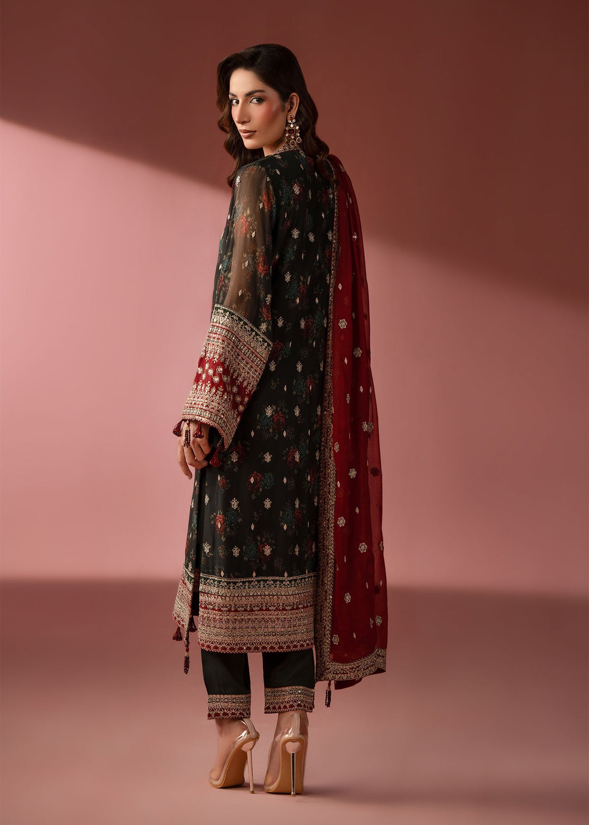 AJ-1110 Gulnar